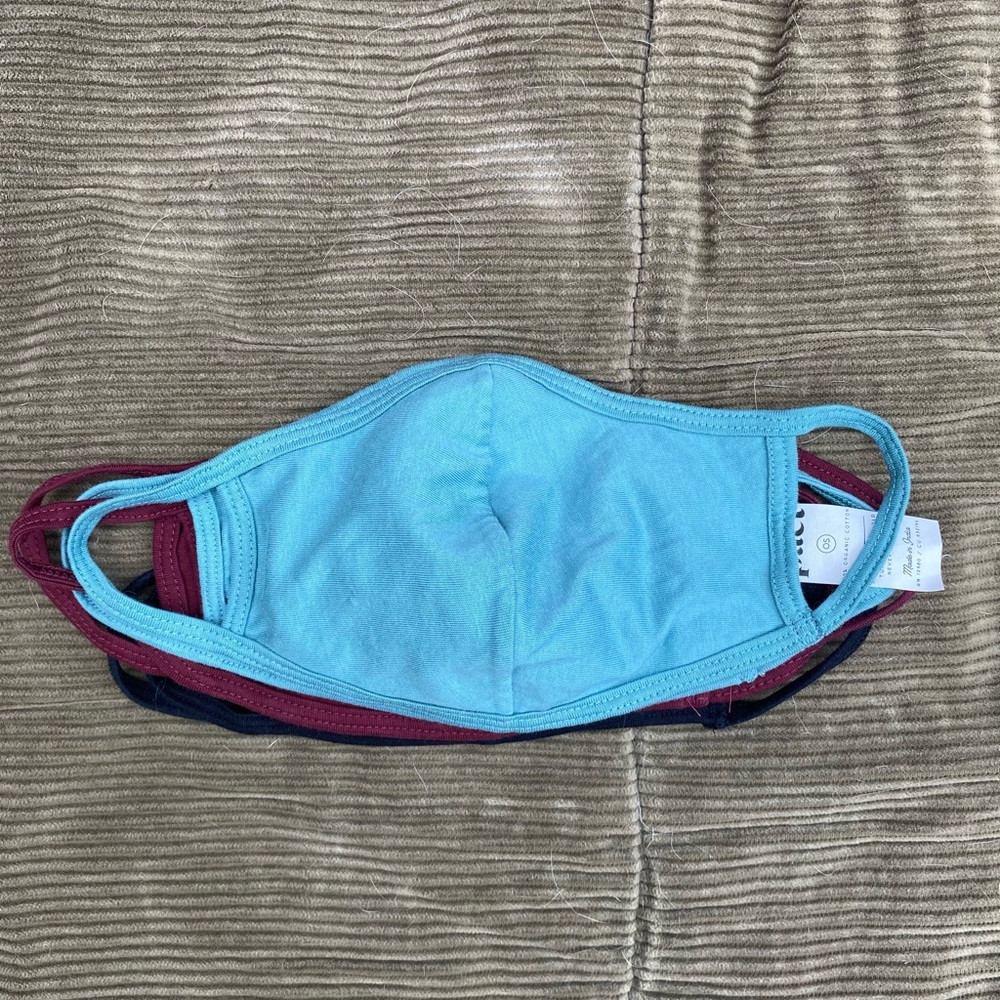Black blue and red organic cotton masks